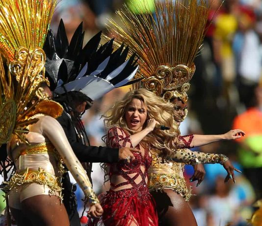 How FIFA found a loophole around World Cup final halftime rules FIFA World Cup Final half time show rule break-2-2