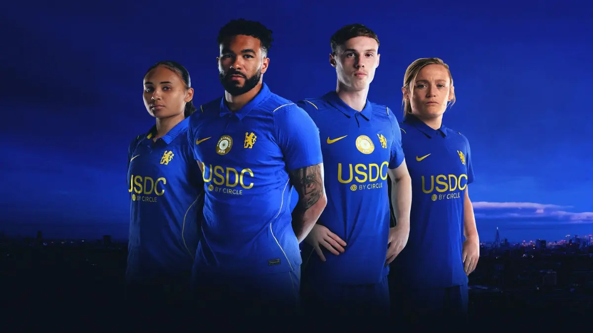 Chelsea players with new USDC sponsor.