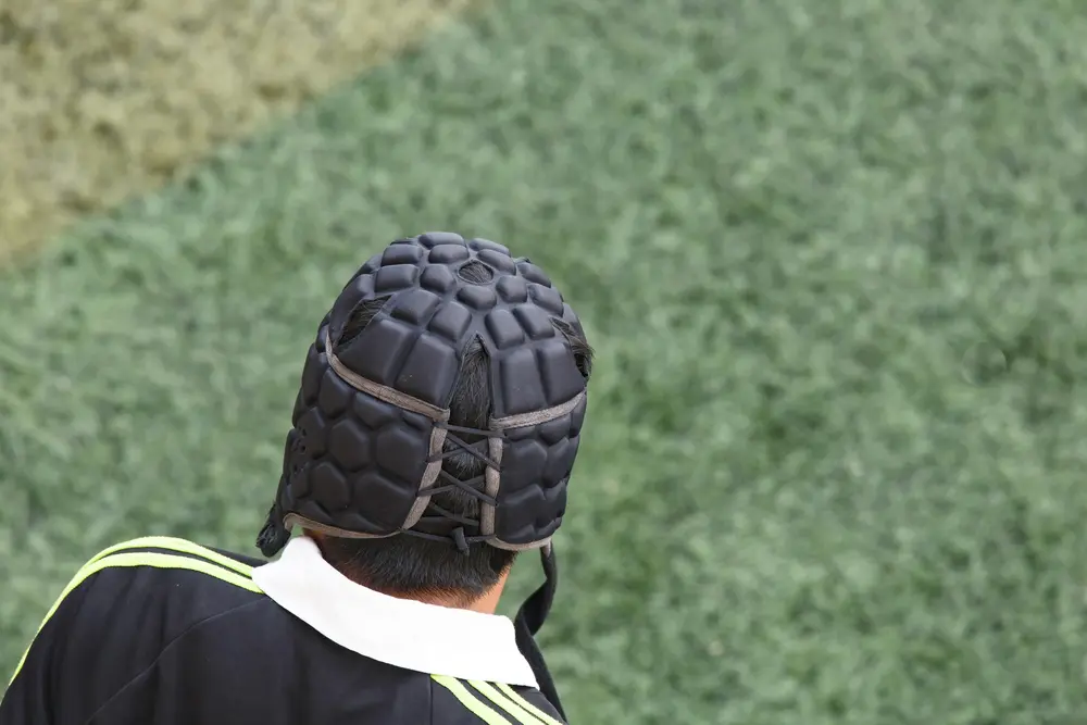 Former rugby players take legal action over brain injuries.
