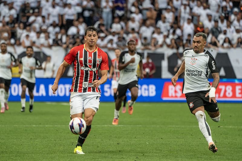 Brazilian football clubs against betting bans