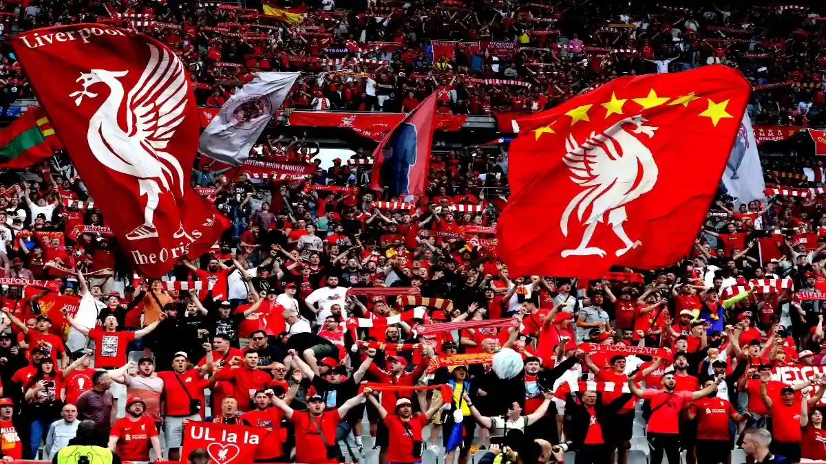 General View of Liverpool fan during the UEFA Champions League final LIVERPOOL FC v REAL MADRID CF at the Stade de France
