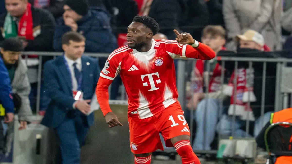 MUNICH, GERMANY - DECEMBER 9th 2025: UEFA Champions League - FC Bayern München vs. Sporting CP. Pictured: Alphonso Davies, of FC Bayern Munich, reacts to the action